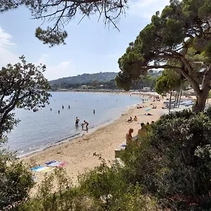 entre-esterel-et-mditerrane.fr-provencehotel.com/