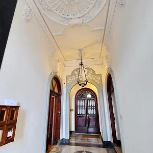 Cavour 2 Bedrooms Roma