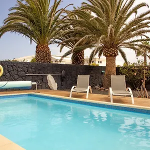 Iseo Playa Blanca (Lanzarote)
